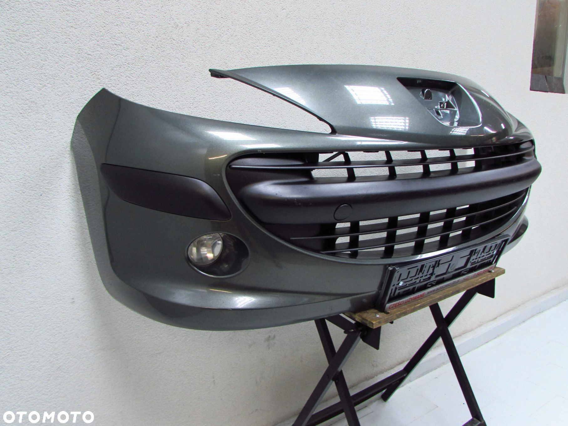PEUGEOT 207 06-09 ZDERZAK PRZOD HALOGENY - 2