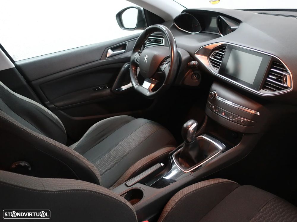 Peugeot 308 SW 1.6 BlueHDi Style - 20