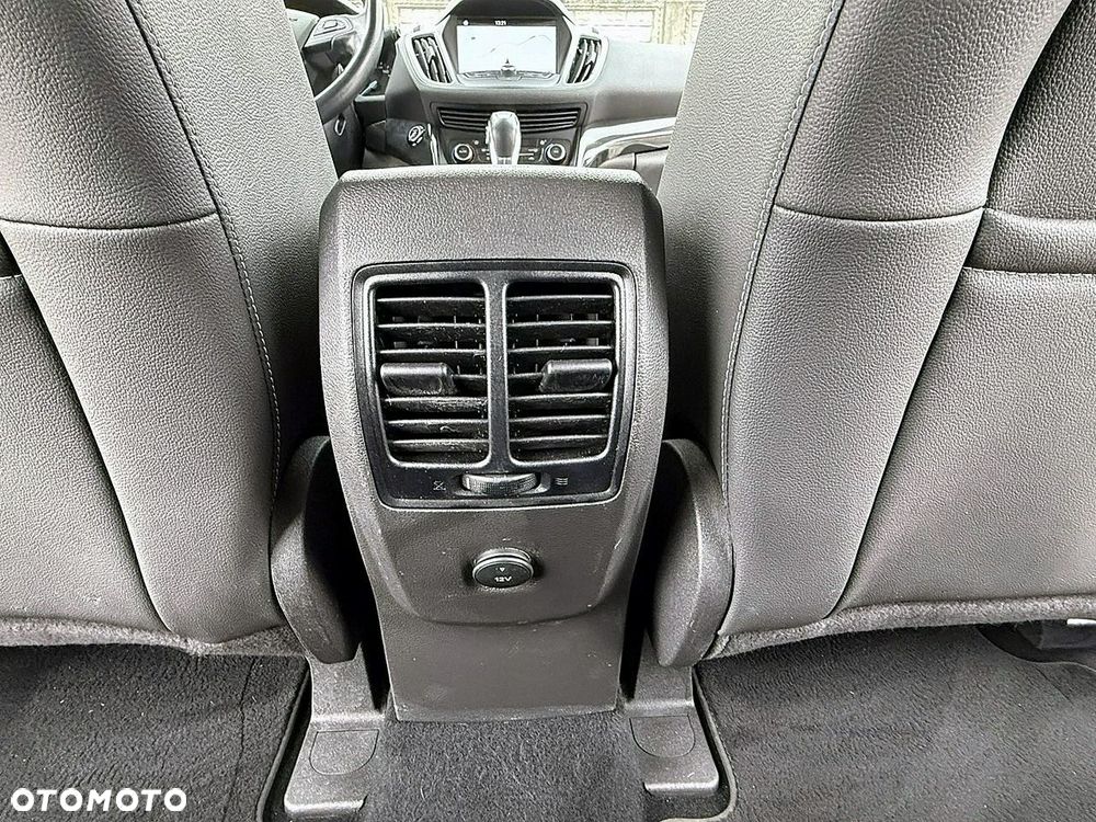 Ford Kuga - 20