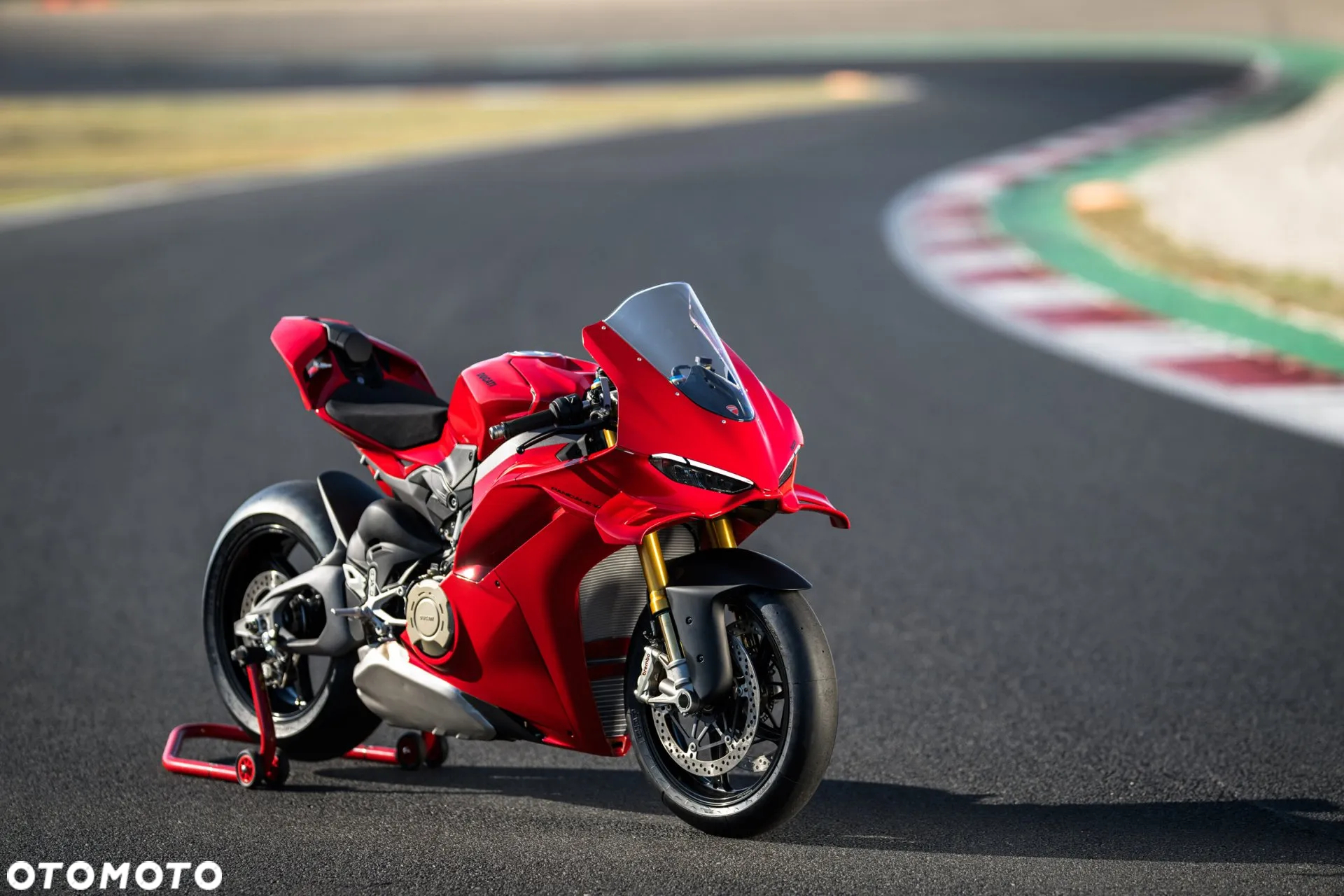 Ducati Panigale V4S - 7