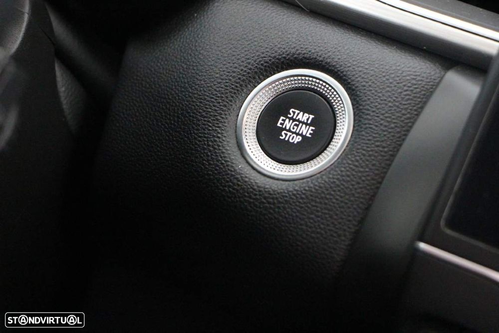 Renault Captur 1.0 TCe Exclusive Bi-Fuel - 11