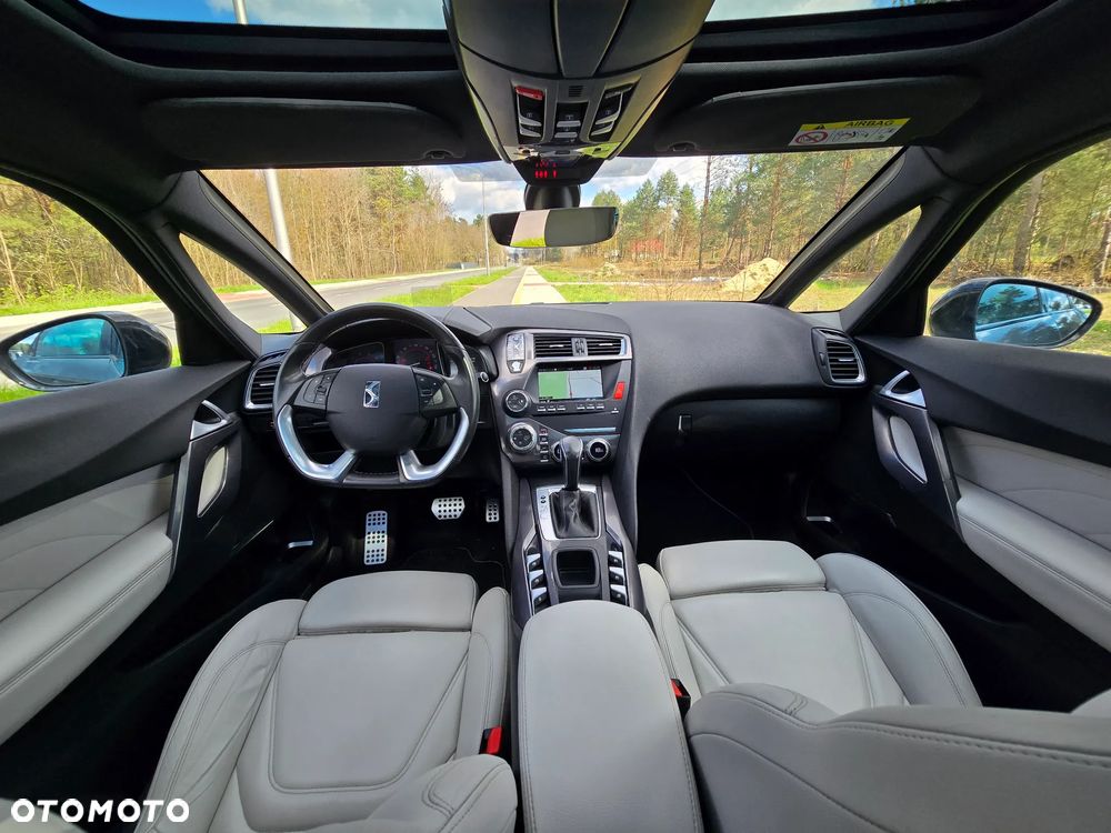 DS Automobiles DS 5 - 6