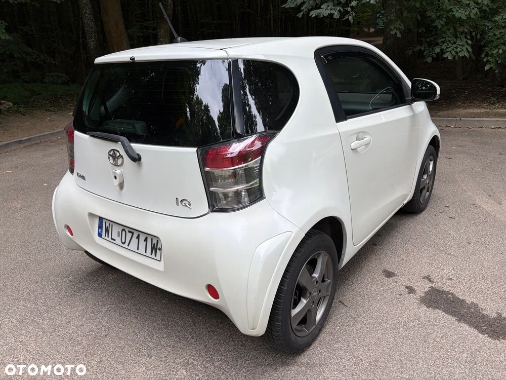 Toyota iQ 1.0 Sol CVT - 5