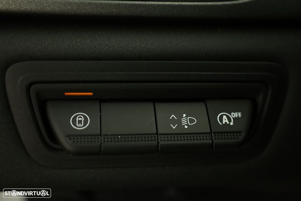 Renault Captur 1.0 TCe Techno Bi-Fuel - 19