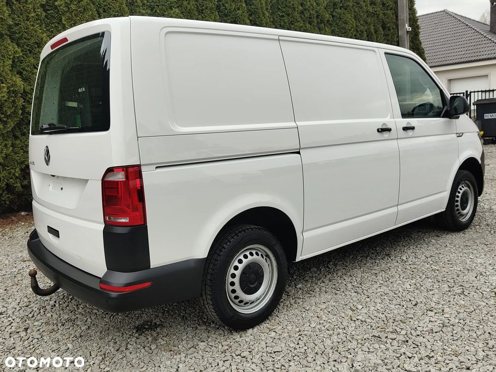 Volkswagen Transporter T6 L1H1 2.0 TDI 150 kM - 18