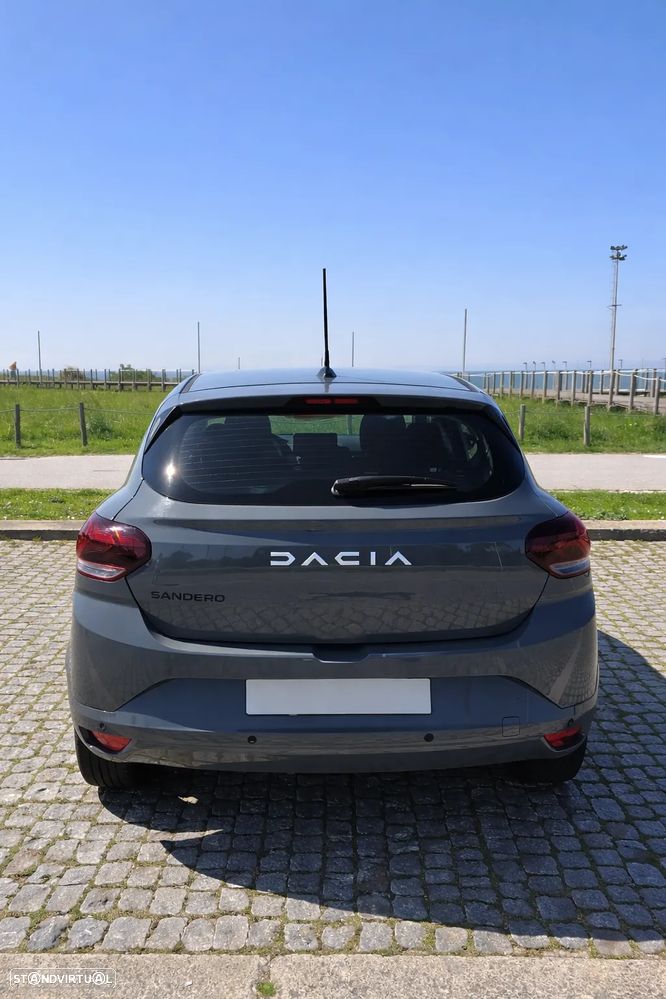 Dacia Sandero - 4