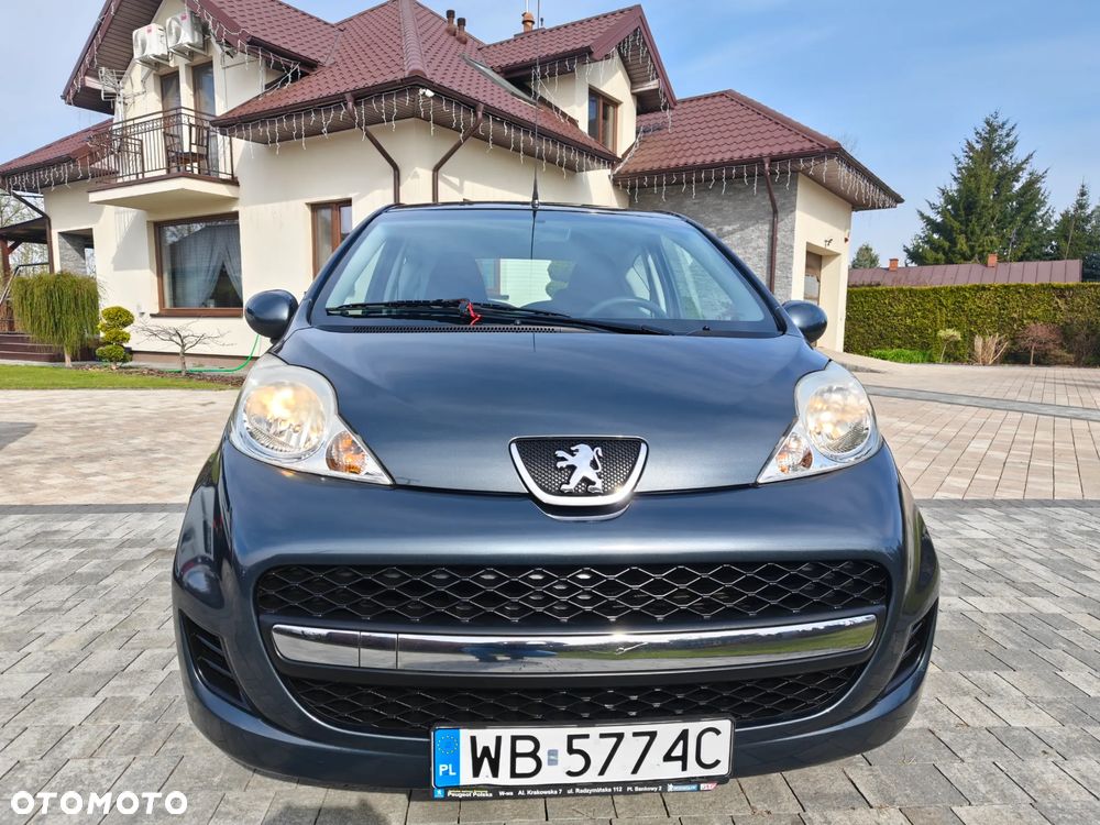 Peugeot 107 1.0 Trendy - 2
