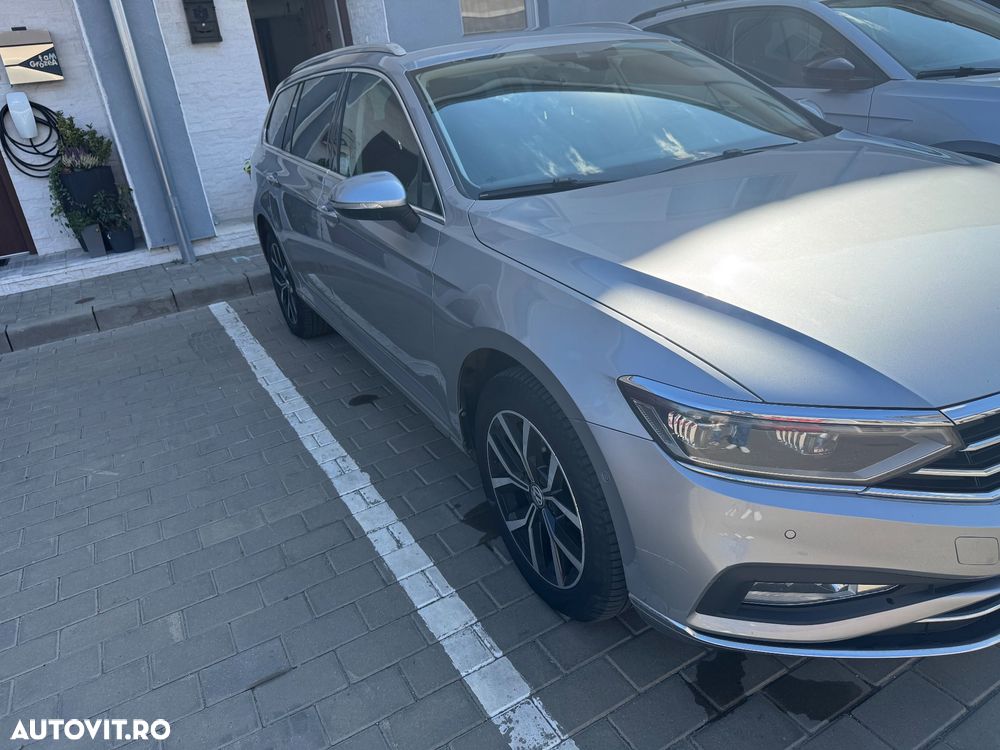 Volkswagen Passat 2.0 TDI DSG Highline - 15