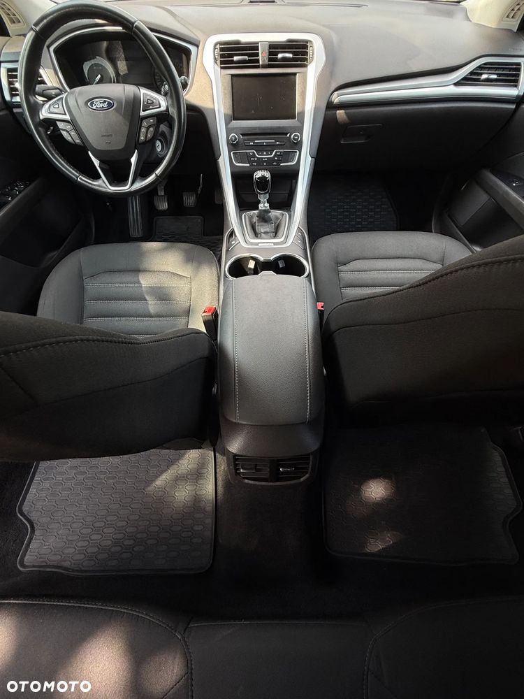 Ford Mondeo 1.5 EcoBoost Trend - 10