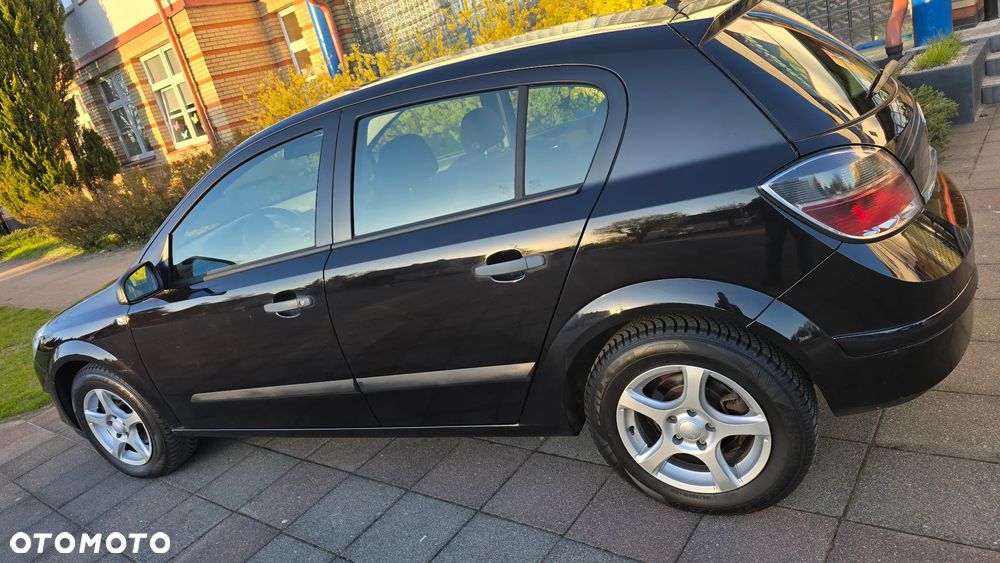 Opel Astra - 8