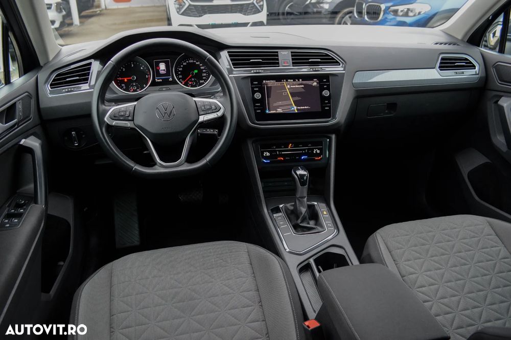 Volkswagen Tiguan 2.0 TDI SCR DSG URBAN SPORT - 24