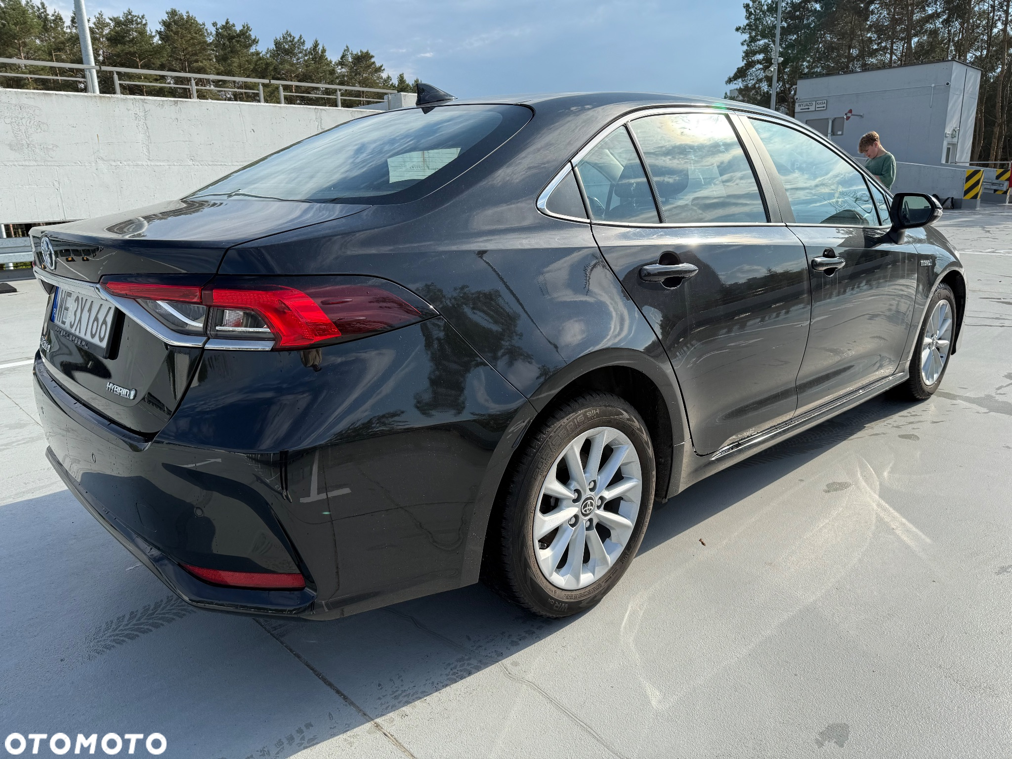 Toyota Corolla 1.8 Hybrid Comfort - 8