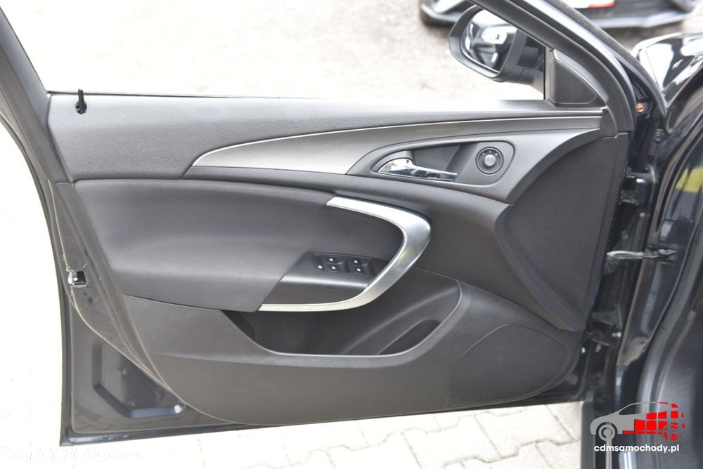 Opel Insignia 1.4 Turbo Sports Tourer ecoFLEXStart/Stop Business Edition - 12