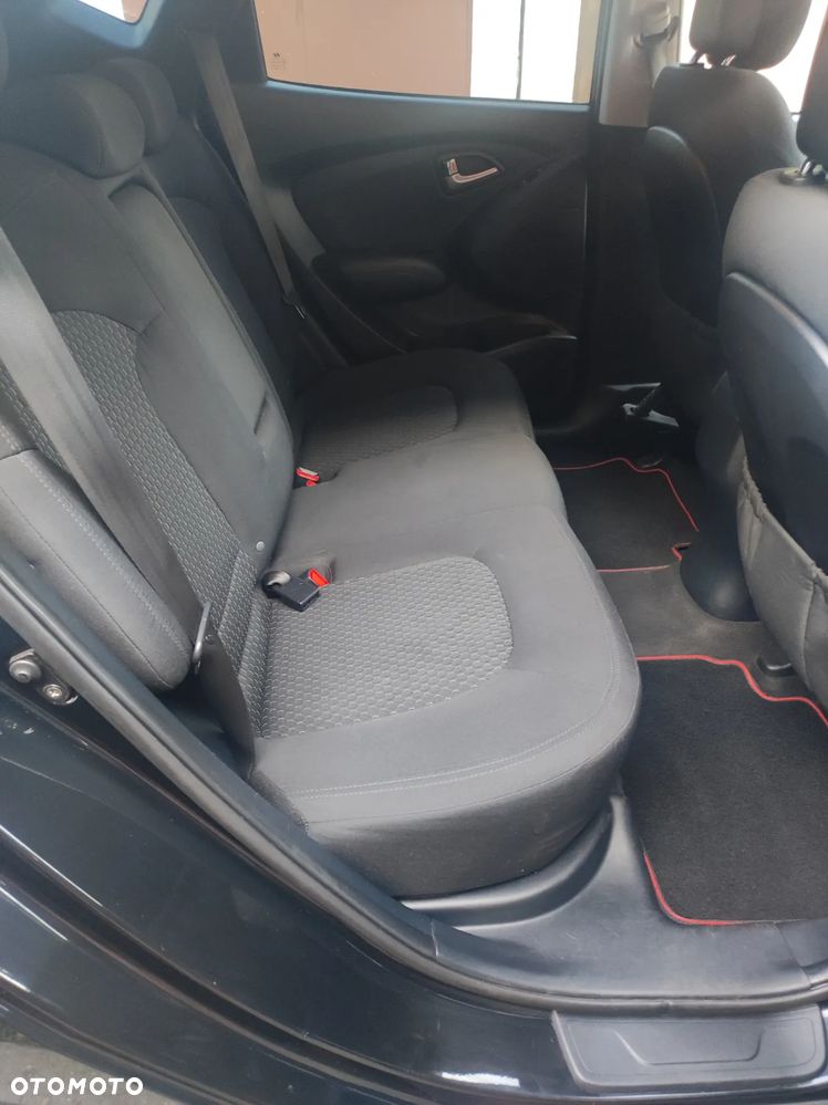 Hyundai ix35 1.6 2WD Classic - 17