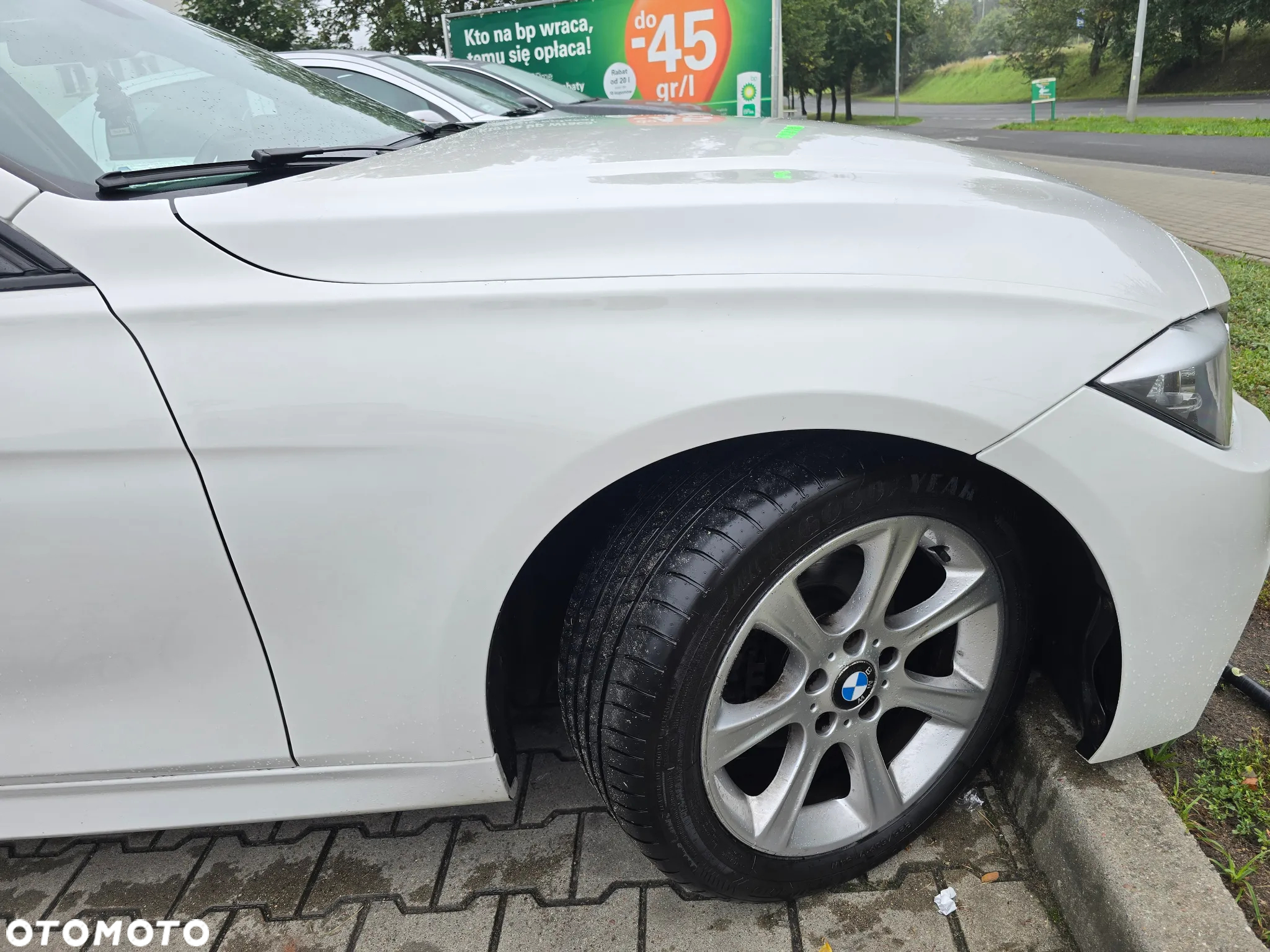 BMW Seria 3 328i xDrive - 5