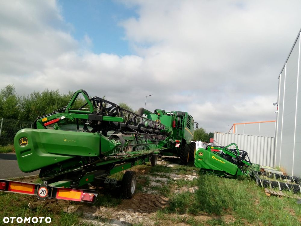 John Deere T660i - 3