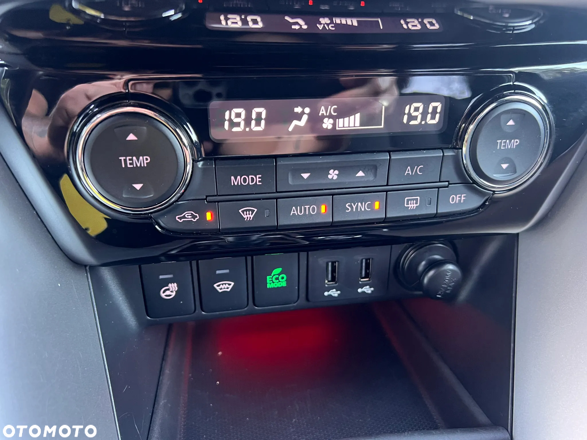 Mitsubishi Eclipse Cross 1.5 T Intense Plus CVT 4WD - 33