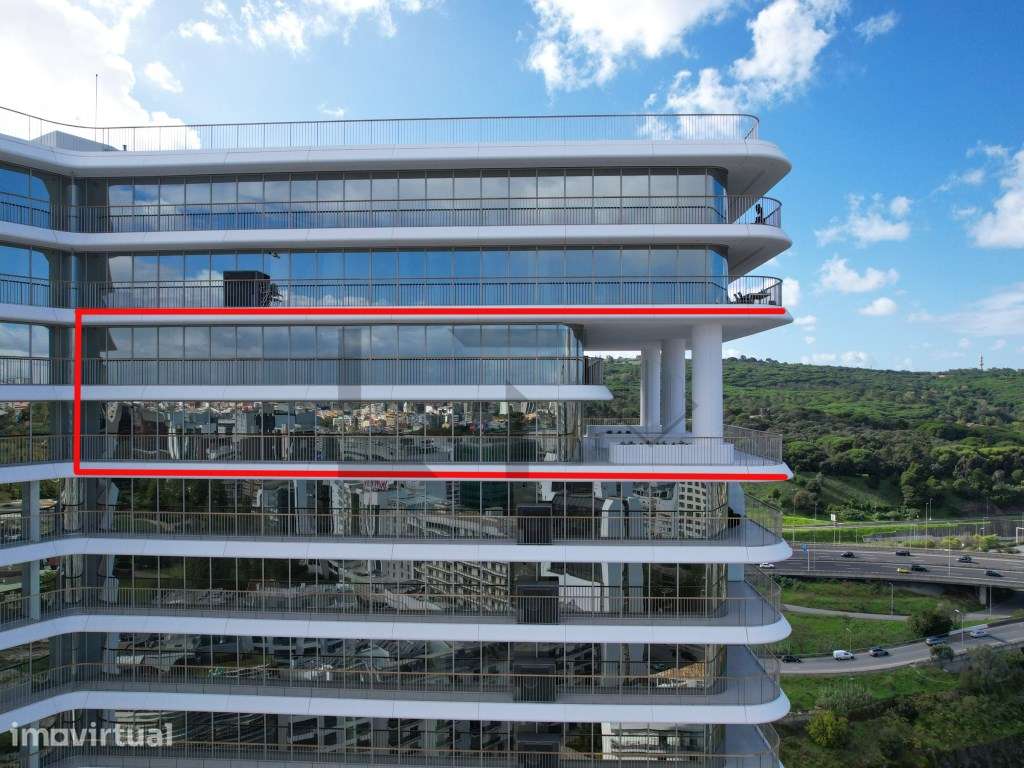 Apartamento T6 Duplex na Infinity Tower com Vista de Monsanto e de ... - Grande imagem: 4/60
