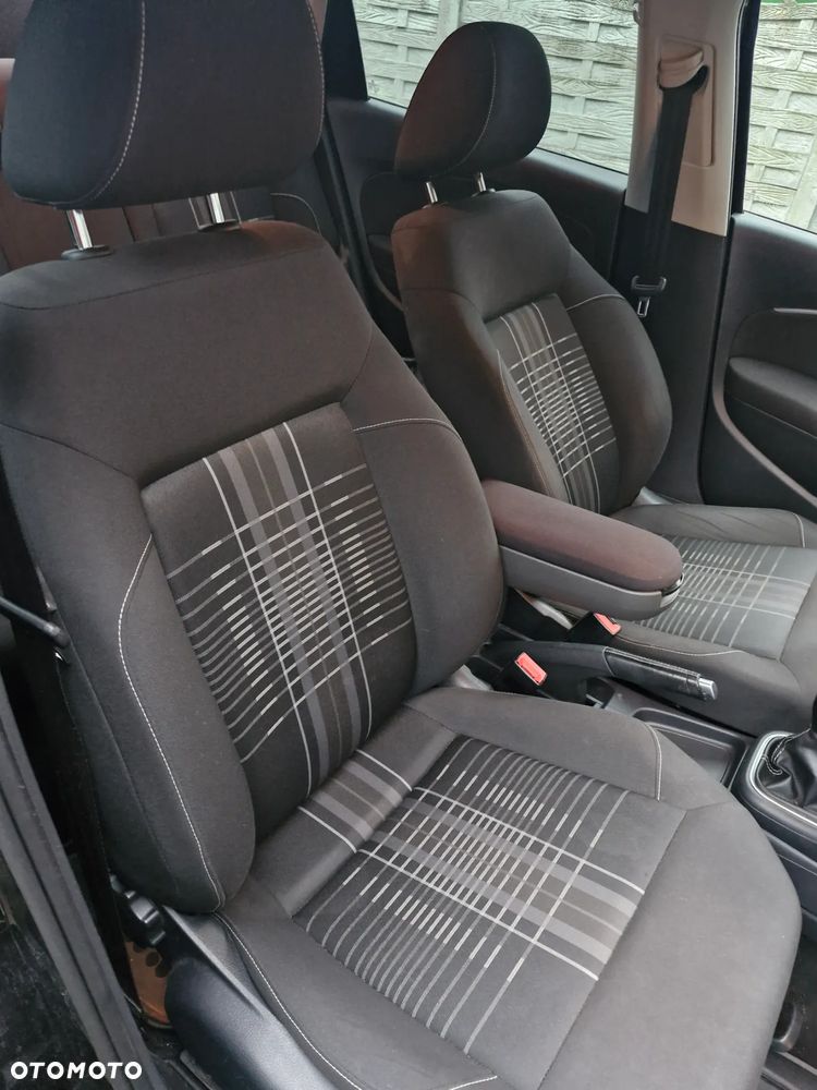 Volkswagen Polo 1.4 TDI BMT Comfortline - 10