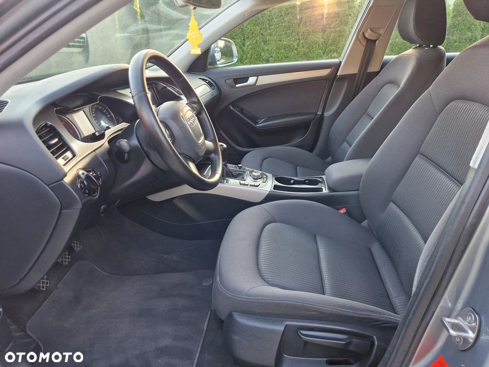 Audi A4 Avant 2.0 TDI DPF Ambiente - 13