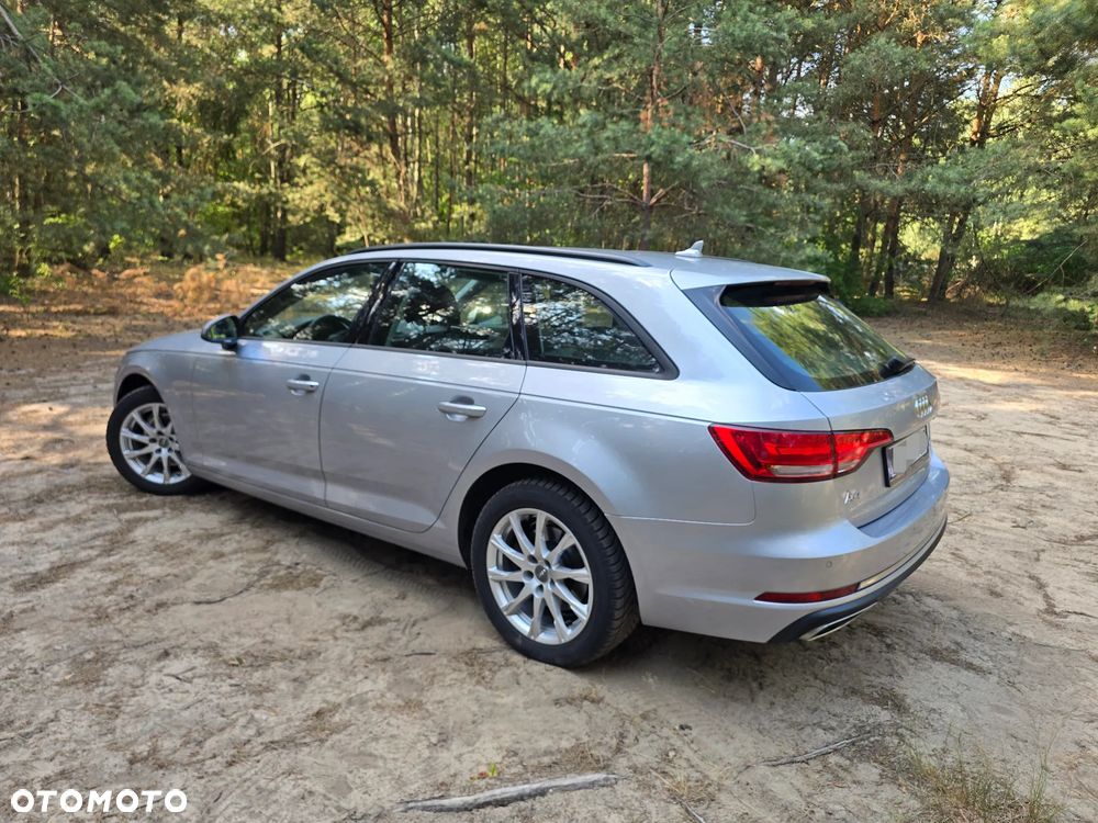 Audi A4 Avant 40 TFSI - 15