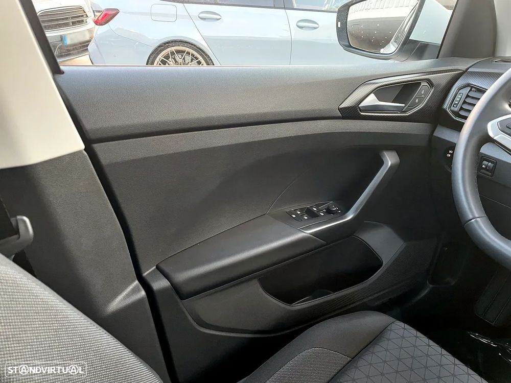 VW T-Cross 1.0 TSI Life DSG - 13