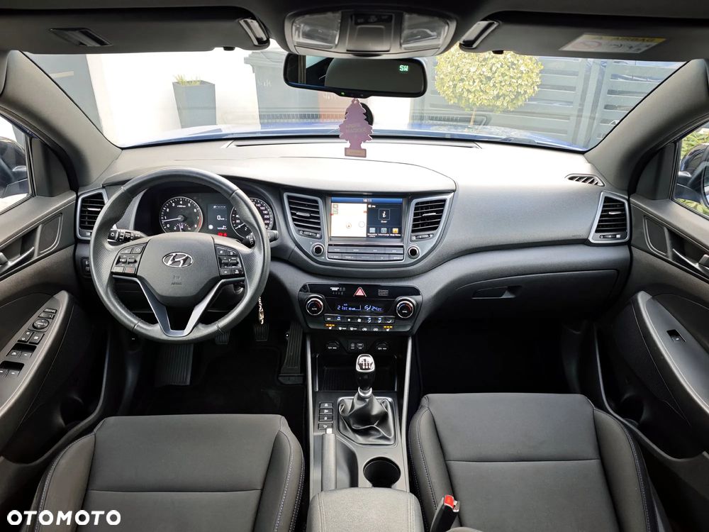 Hyundai Tucson blue 1.6 GDi 2WD Passion - 12