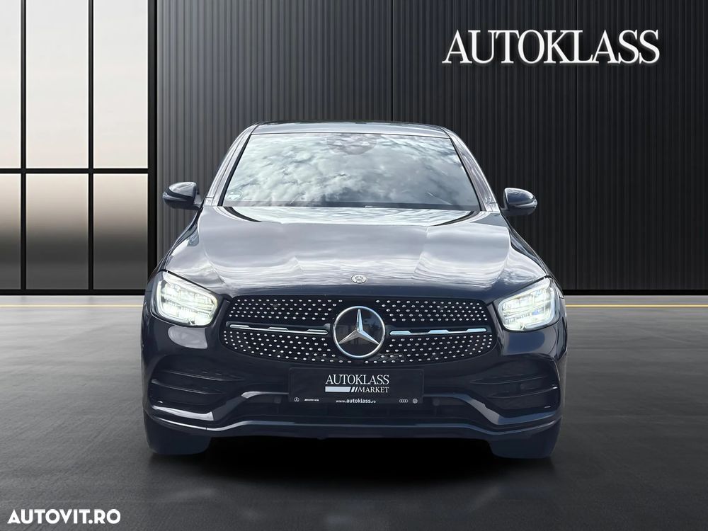 Mercedes-Benz GLC Coupe 300 e 4Matic 9G-TRONIC AMG Line Plus - 9