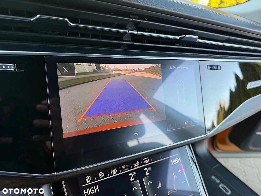 Audi Q8 50 TDI quattro tiptronic - 4