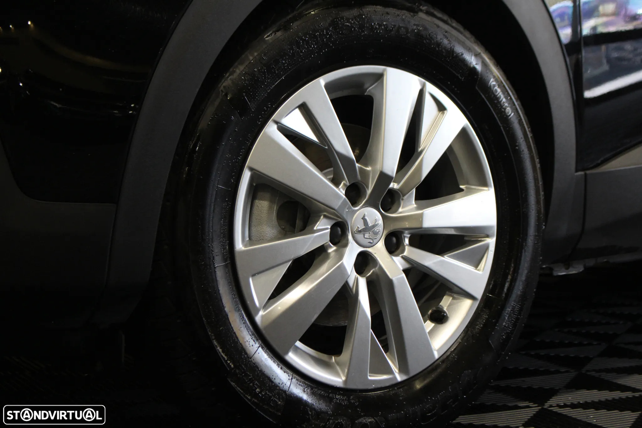 Peugeot 3008 1.5 BlueHDi Active - 3