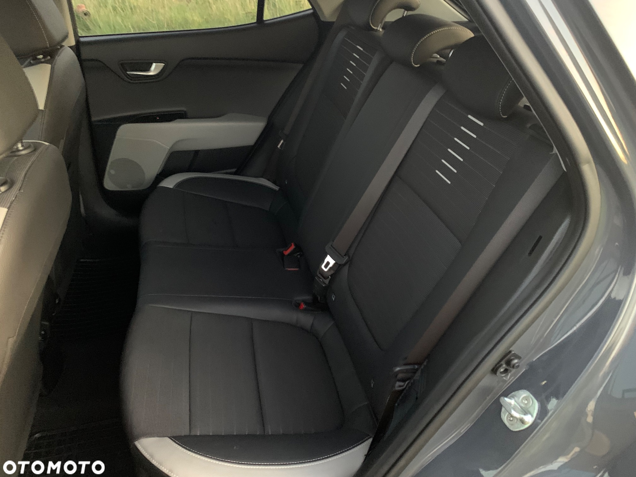 Kia Stonic - 8