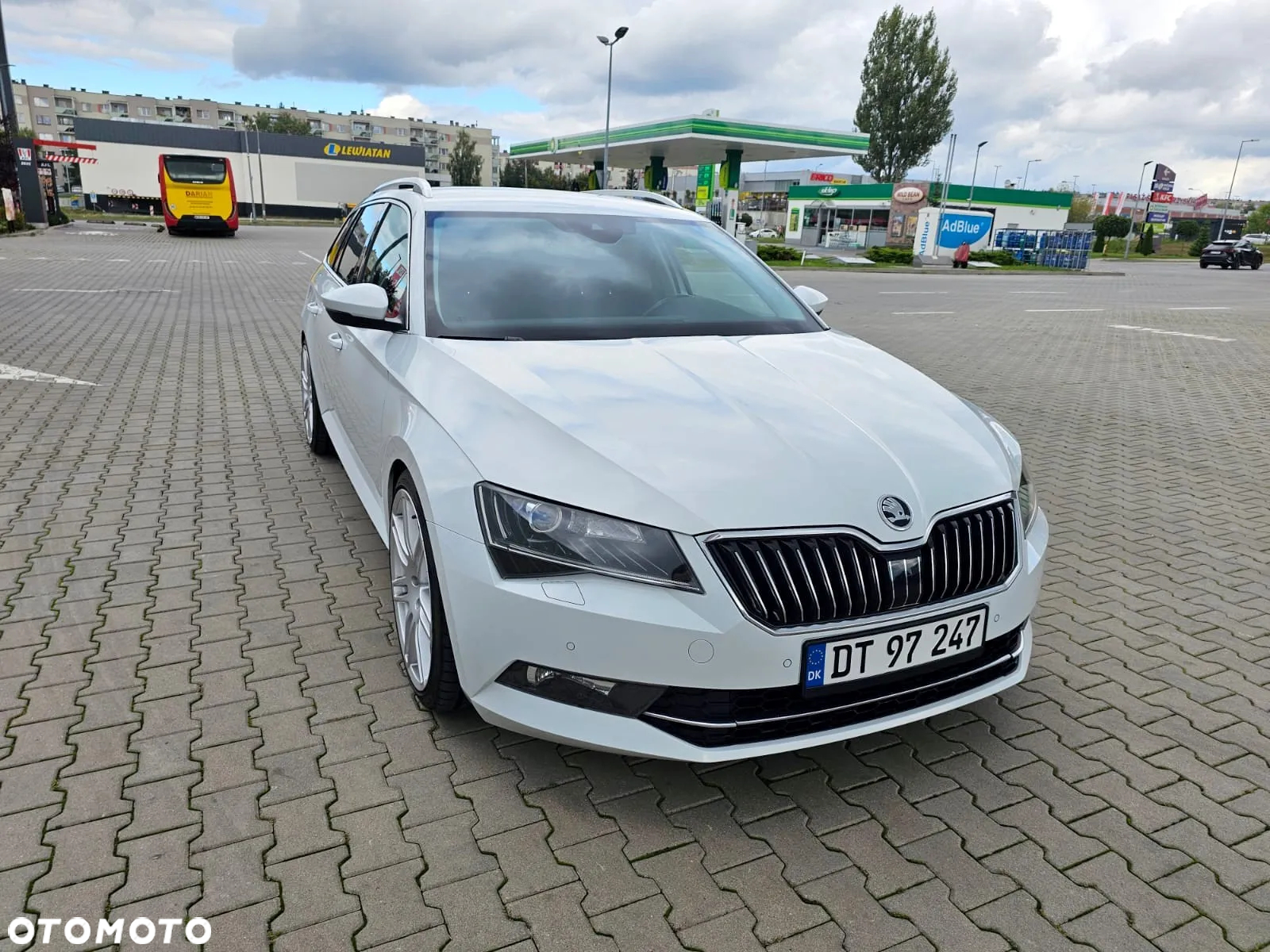 Skoda Superb 2.0 TSI 4x4 Style DSG - 8