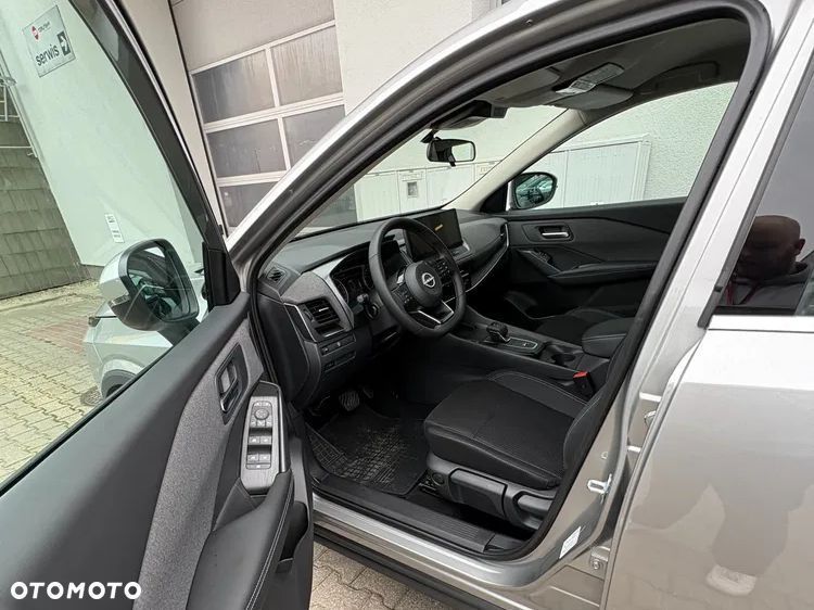 Nissan Qashqai 1.3 DIG-T mHEV Acenta Xtronic - 4
