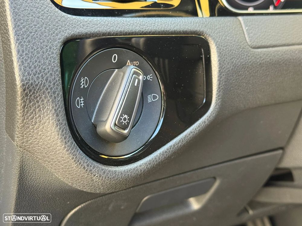 VW Golf 2.0 TSI GTI DSG Performance - 29