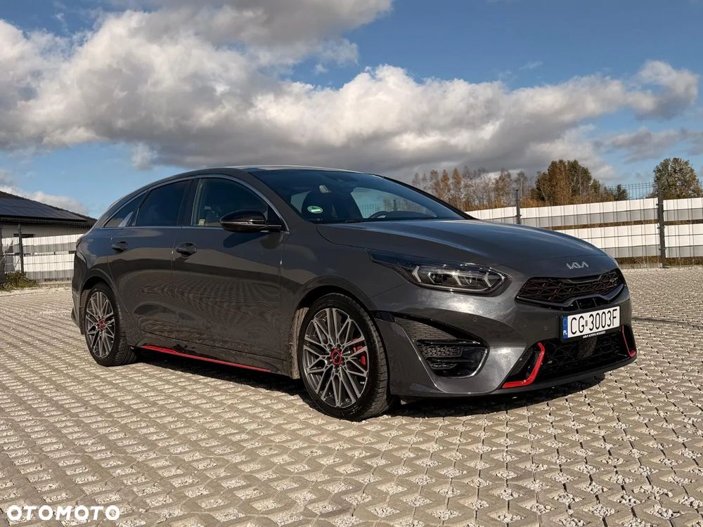 Kia ProCeed - 1