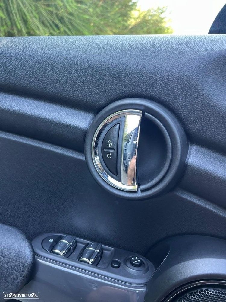 MINI 5 Portas One Classic Auto - 27