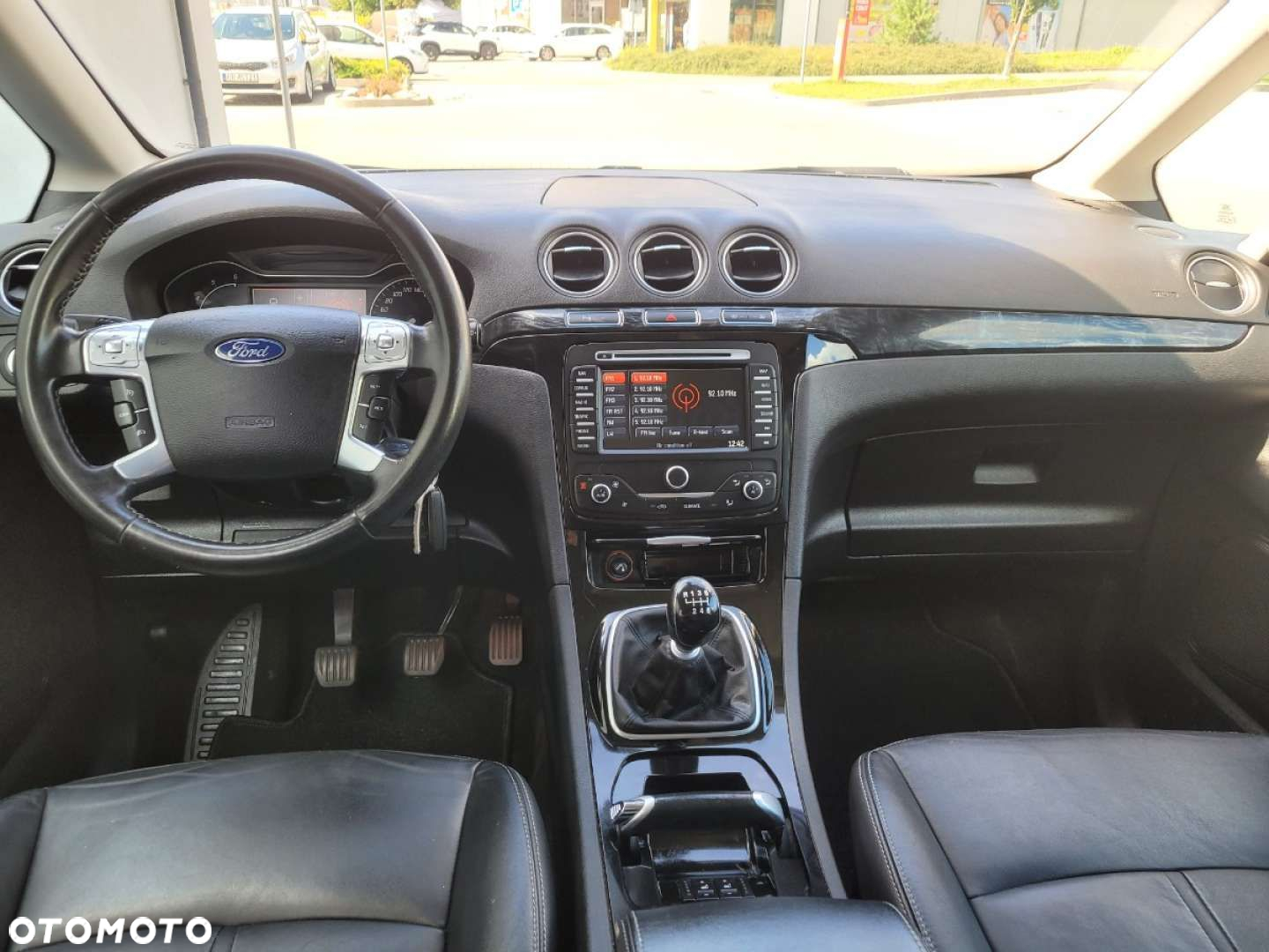 Ford Galaxy - 23