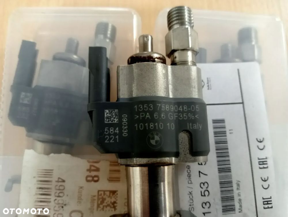 WTRYSK WTRYSKIWACZ 7589048-05 BENZYNA UZYWANY GWARANCJA BMW - 2