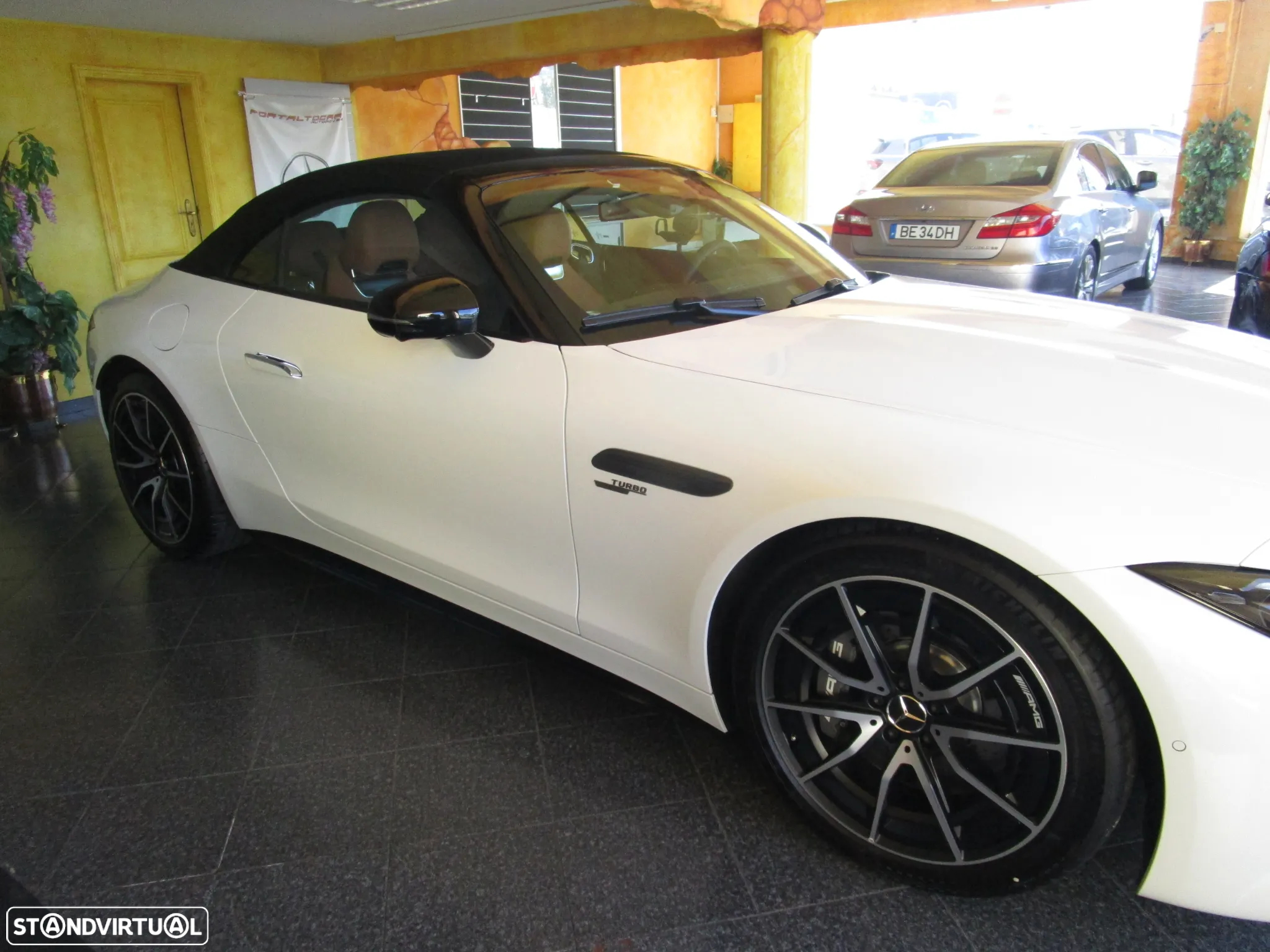 Mercedes-Benz SL 43 AMG Standard - 12
