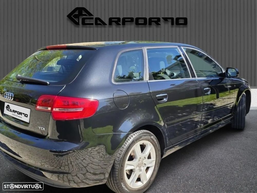 Audi A3 Sportback 2.0 TDi Attraction - 4