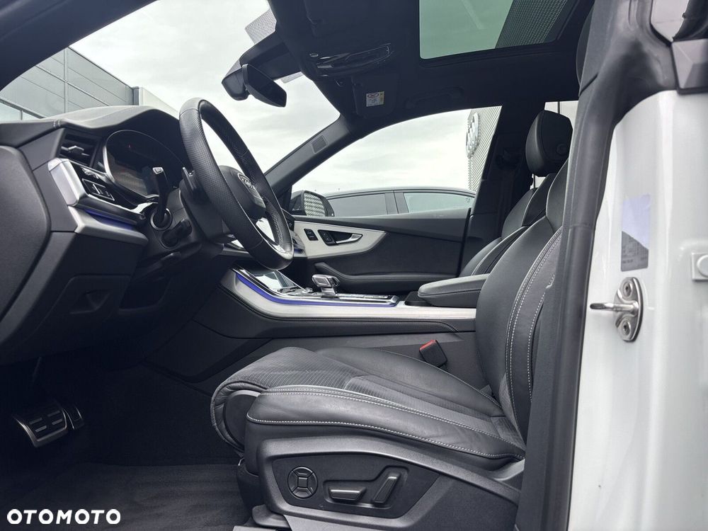 Audi Q8 - 17