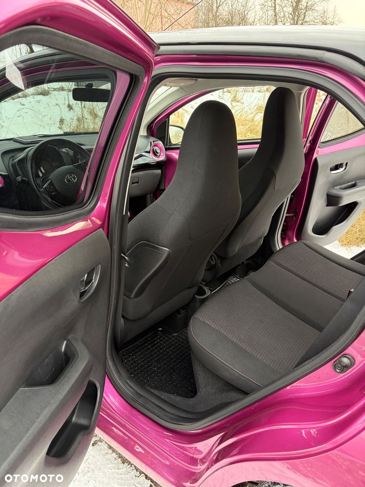 Toyota Aygo 1.0 VVT-i Color Edition - 21