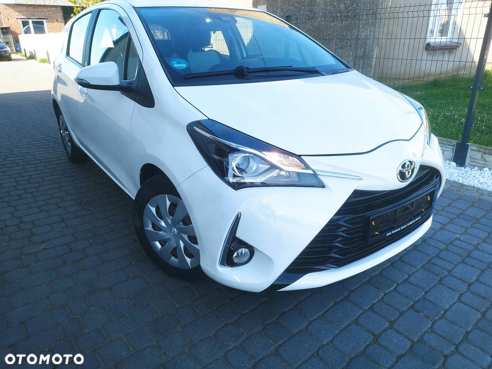 Toyota Yaris - 4