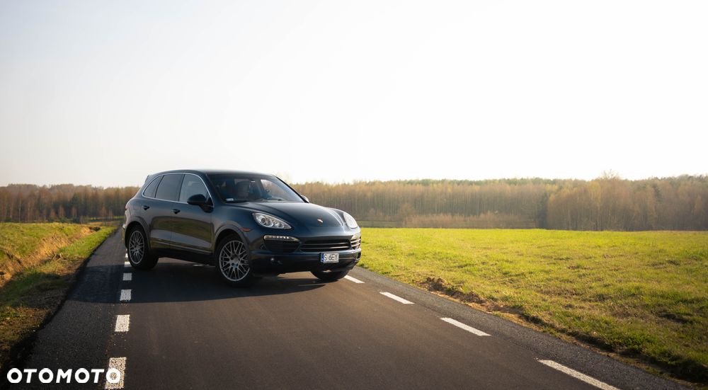 Porsche Cayenne S - 9
