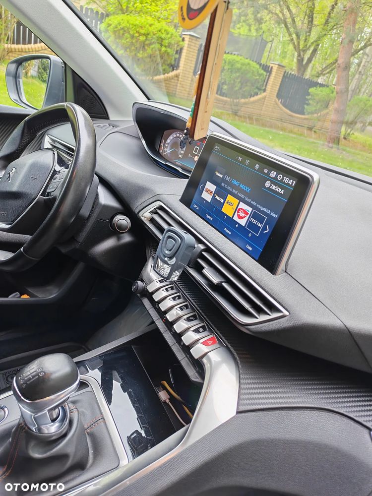 Peugeot 3008 1.2 PureTech Active S&S - 6