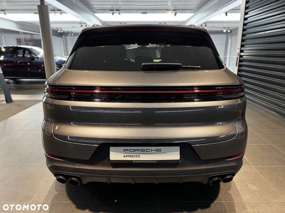 Porsche Cayenne Standard - 7