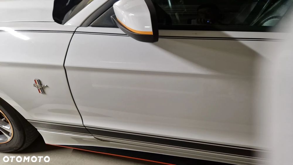 Ford Mustang 3.7 V6 Premium - 20