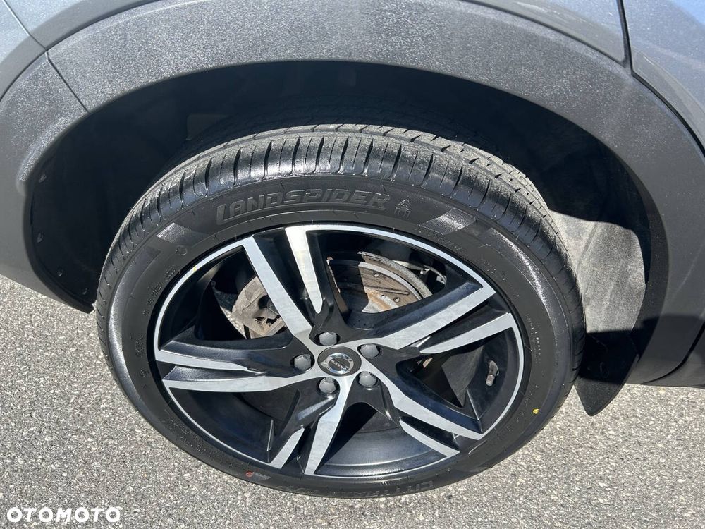 Volvo XC 40 T5 AWD Momentum - 28