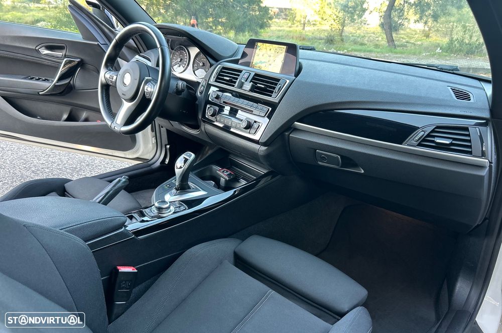 BMW 225 d Cabrio Line Sport Auto - 12