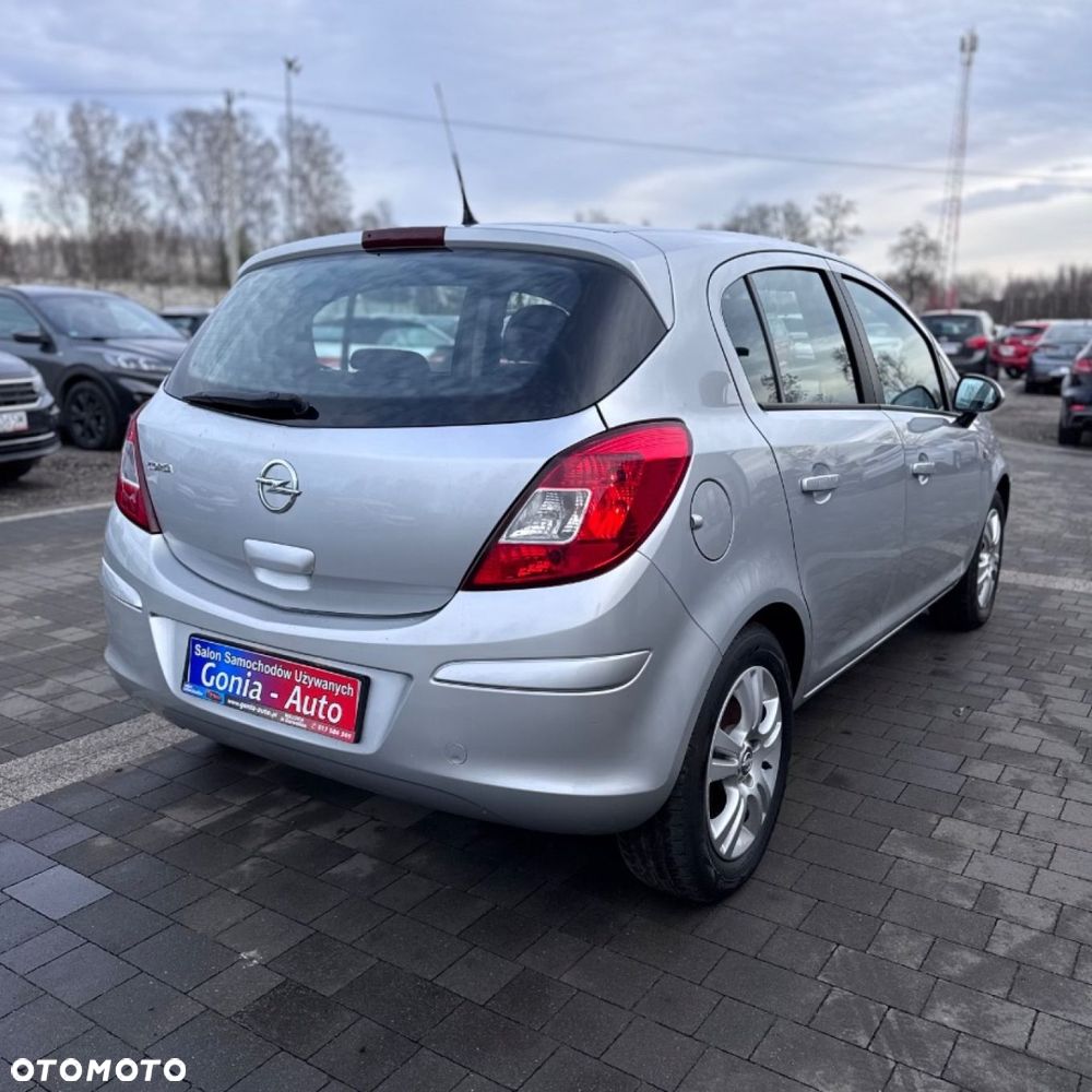 Opel Corsa - 10